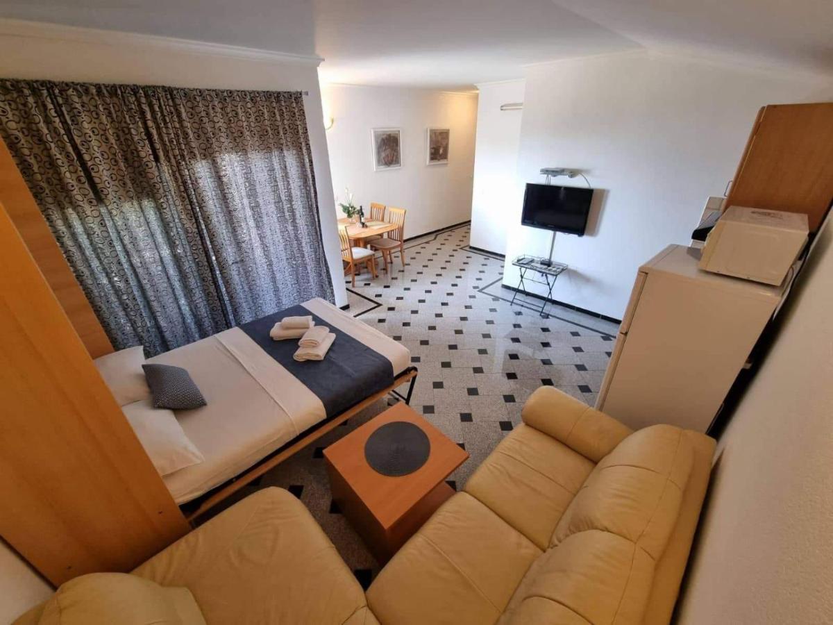 Apartment Tomic 2 Makarska Eksteriør billede